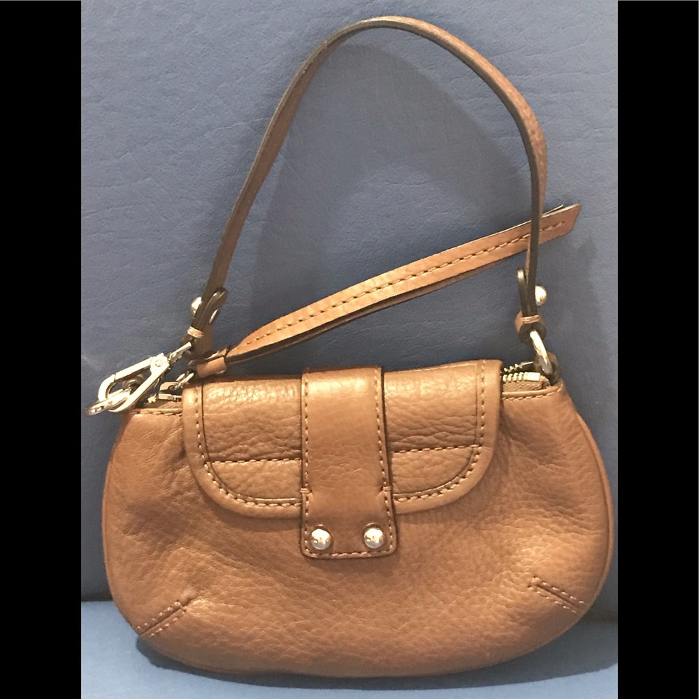 Banana Republic brown pebble leather wristlet - Picture 3 of 16